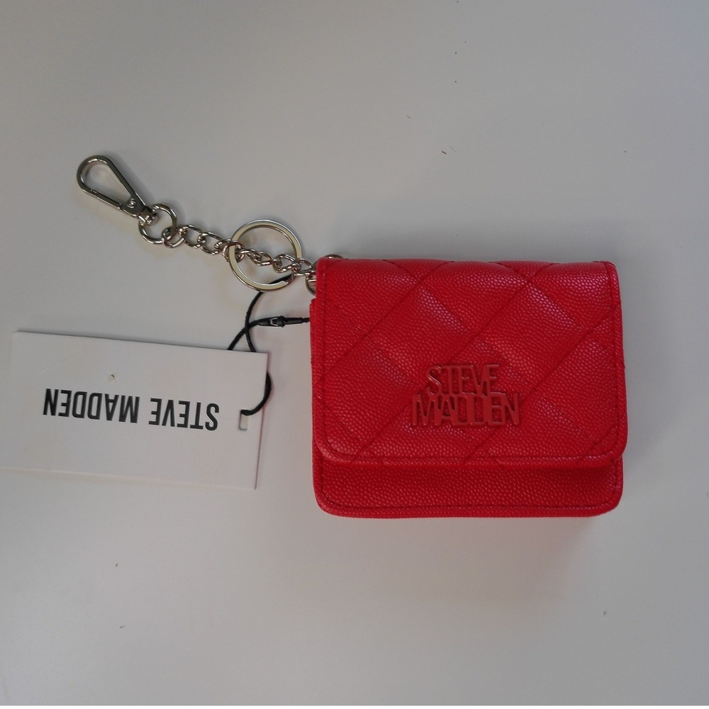 Steve Madden BWREN-U Russian Red Quilted Card Case Keychain Wallet NWT